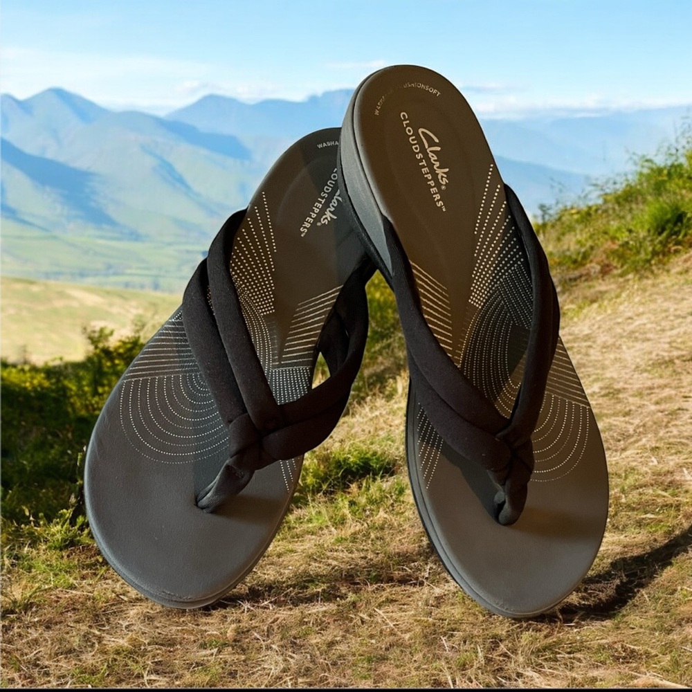 Clarks Black Cloudsteppers Black Double Band Sandals Flip Flops